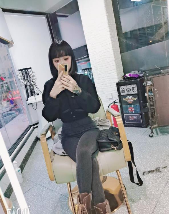 五和地铁站附近 第1张