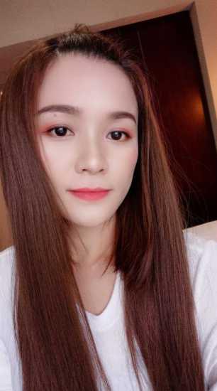 肇嘉浜路运动小姐姐夏亦凡体验新姿势 第4张