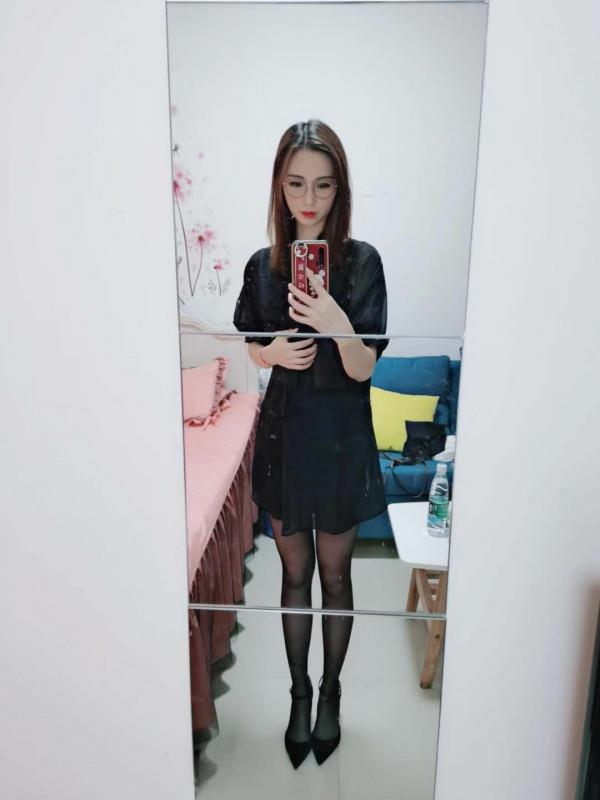 体验了一把南山长腿少妇 第1张