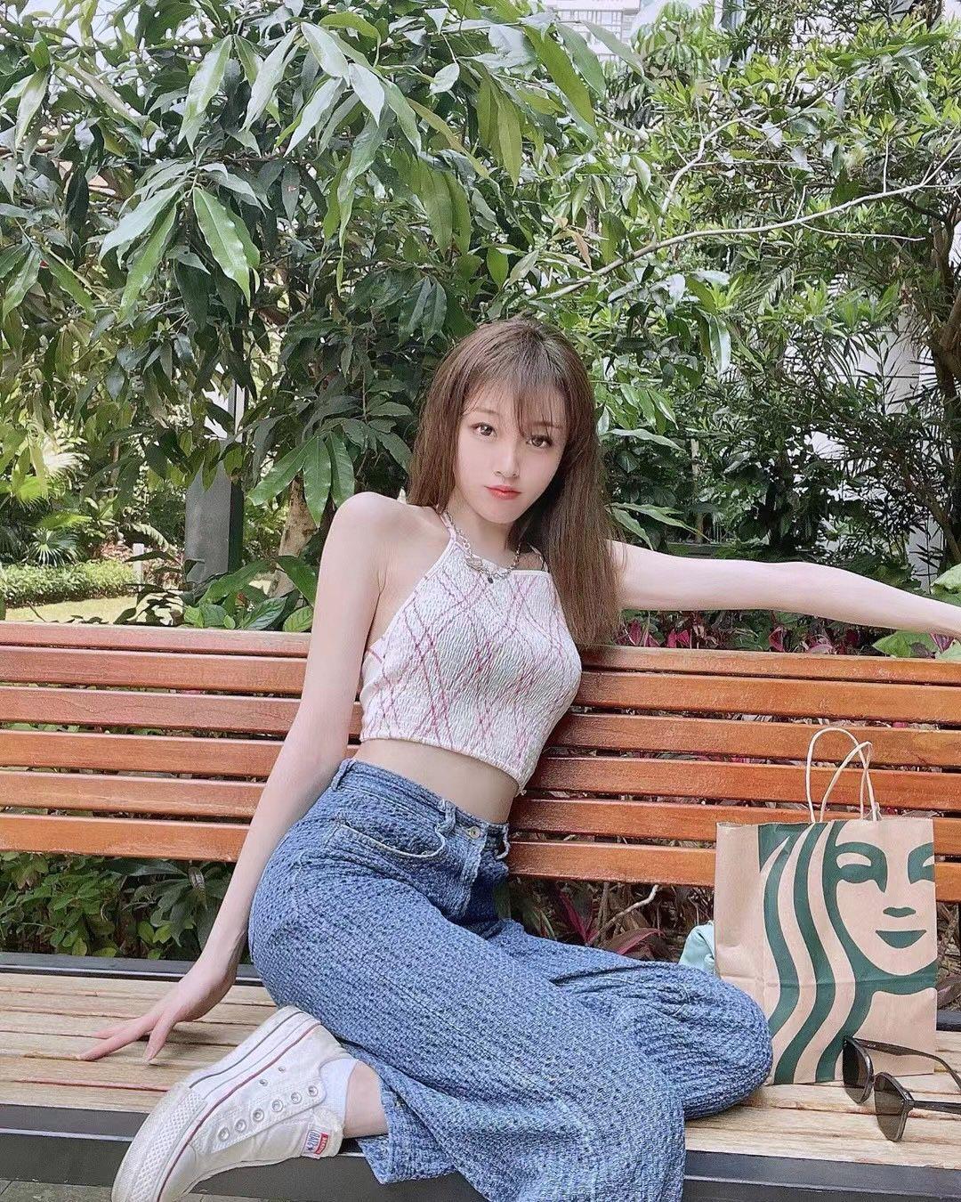 兄弟介绍的一个超绝学生妹 第1张