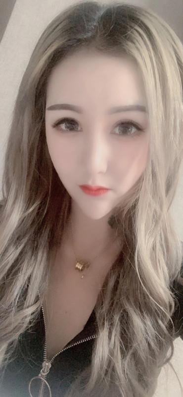 缤购性价比的妹纸 第2张