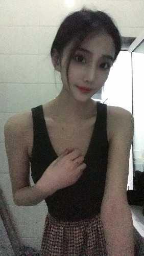 朝阳北性感瑜伽老师身体超软人间小尤物 第2张