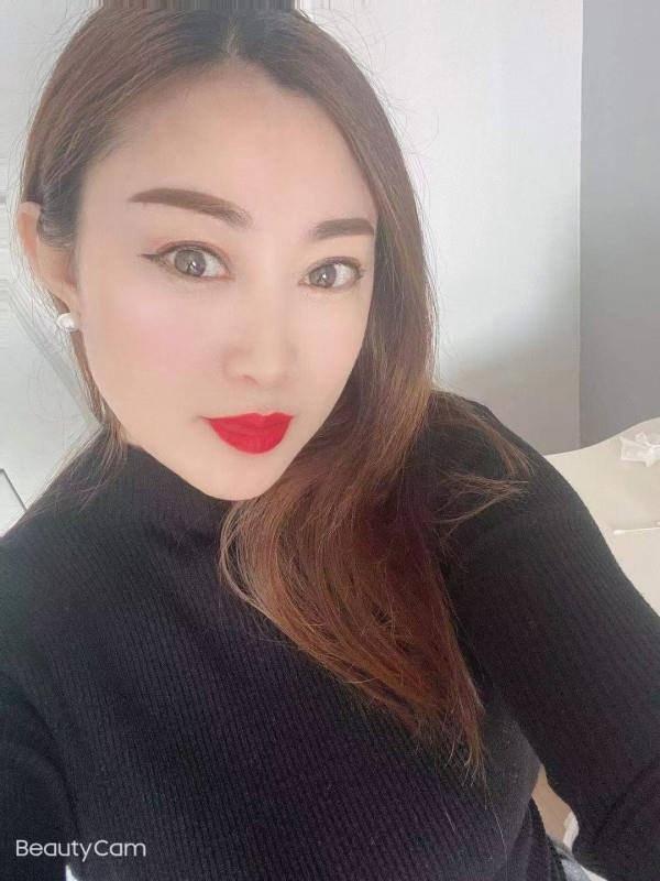 熟女月月 第2张