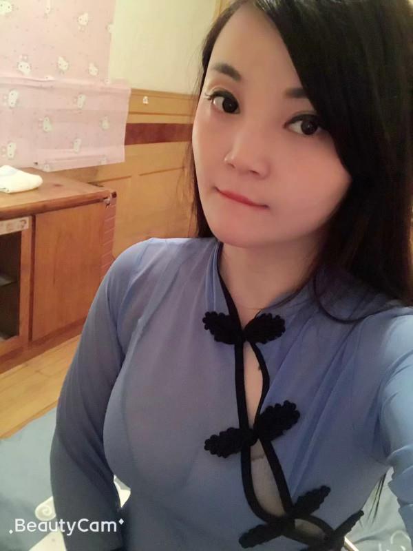 迈皋桥少妇 第1张