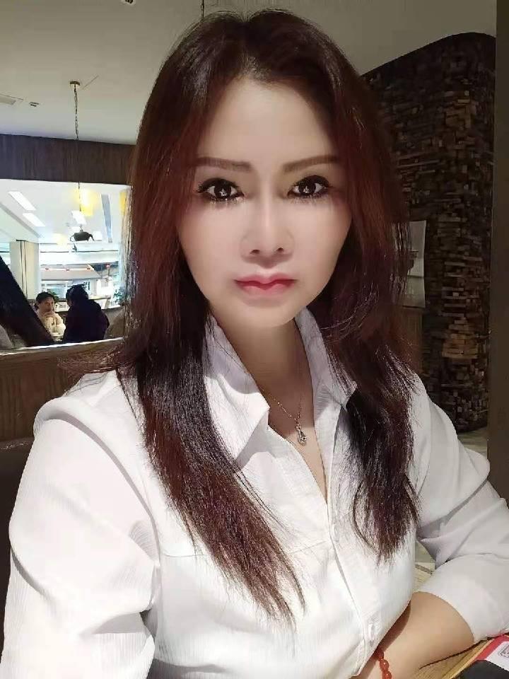 罗湖风骚少妇 第1张