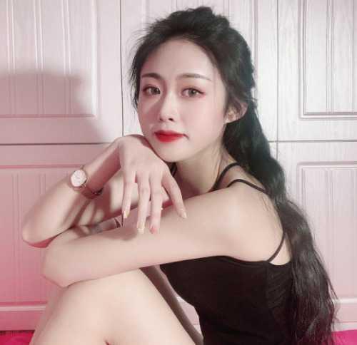 性感风骚小姐姐一对大白球风骚迷人手感蜜汁不错 第3张