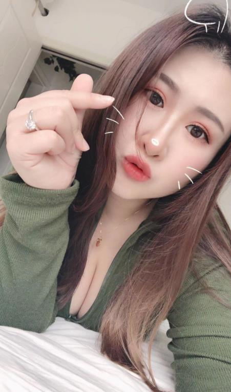 丰满东北妹子 第1张