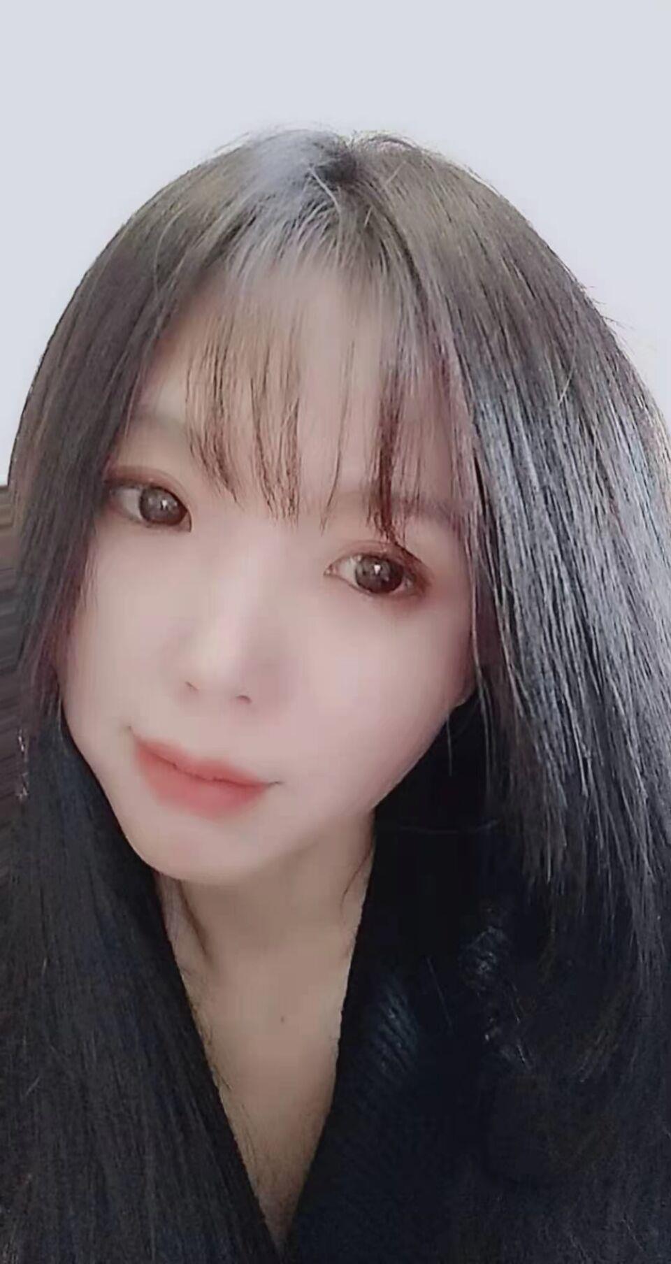 漂亮女孩超爽 第1张