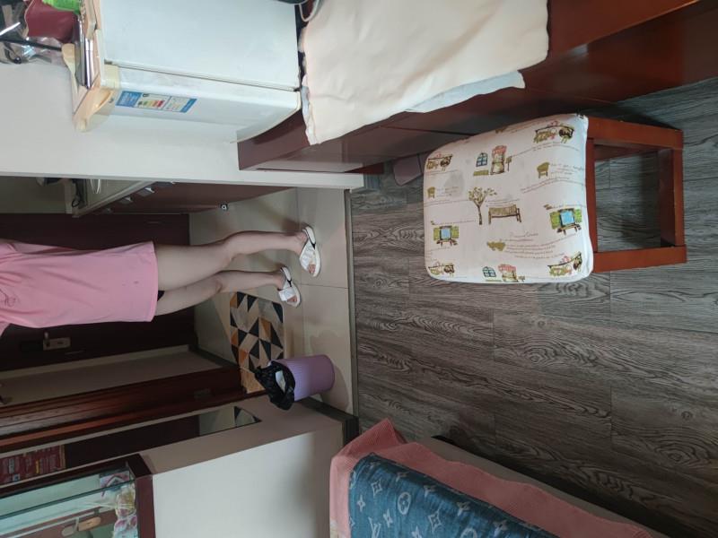 下城服务系熟妇 第1张