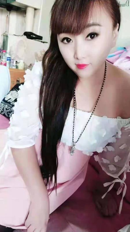 年轻又耐干的风情丝袜女 第1张