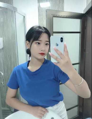 皮肤白嫩波大屁股翘腿细腰细学生妺 第2张