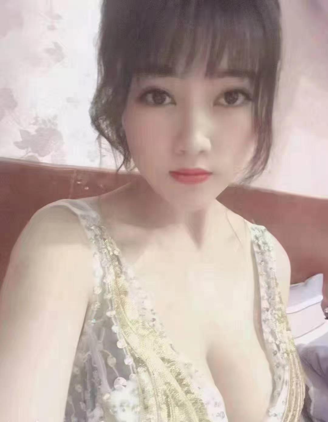 包河区性感小姐姐 第2张