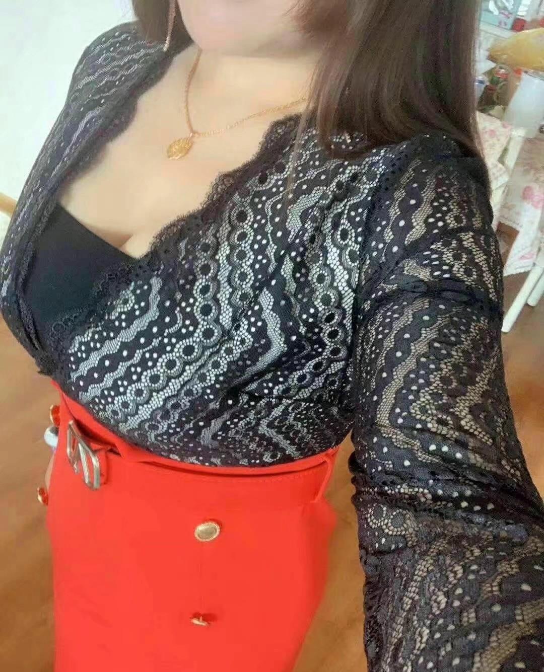 有名36d少妇 第1张