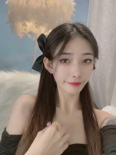 初次下水的颜控轻熟女神，气质勾人会玩风骚，服务开放全面 第1张