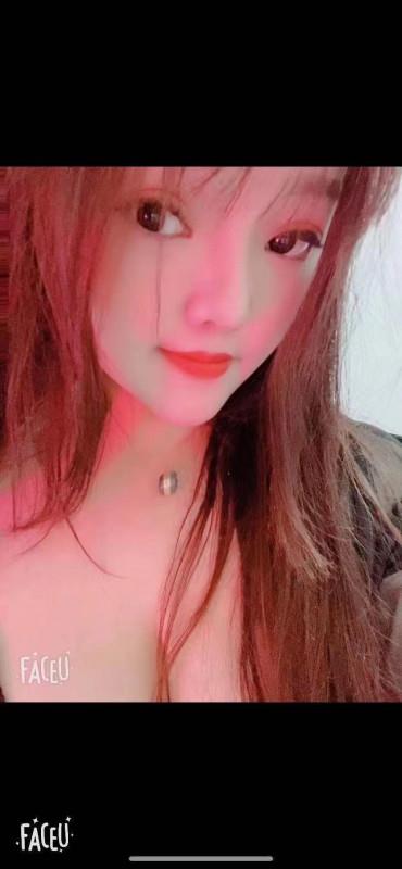 韶关市步行街大奶少妇 第2张
