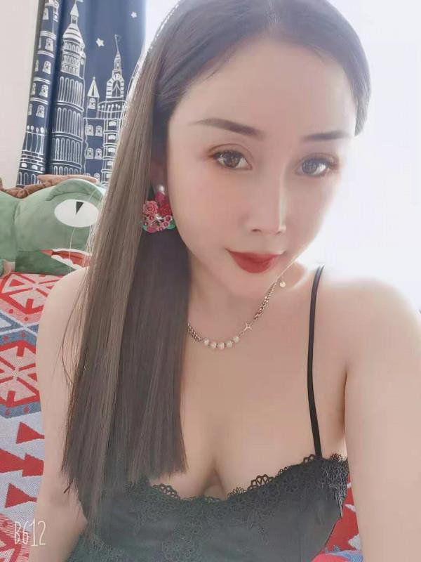 骚气火辣的御姐 第1张