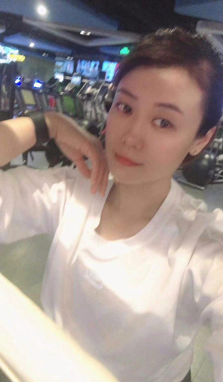 广东高挑熟女 第1张