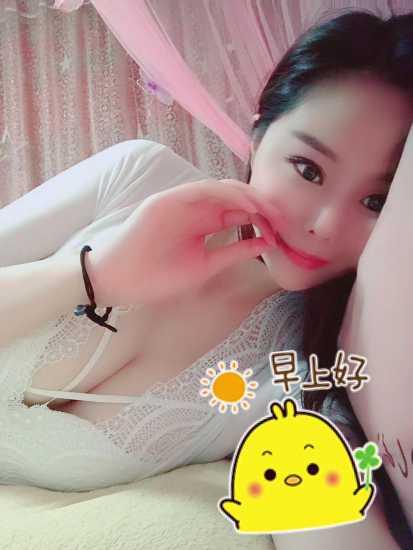 身材很好的下城妹子 第1张