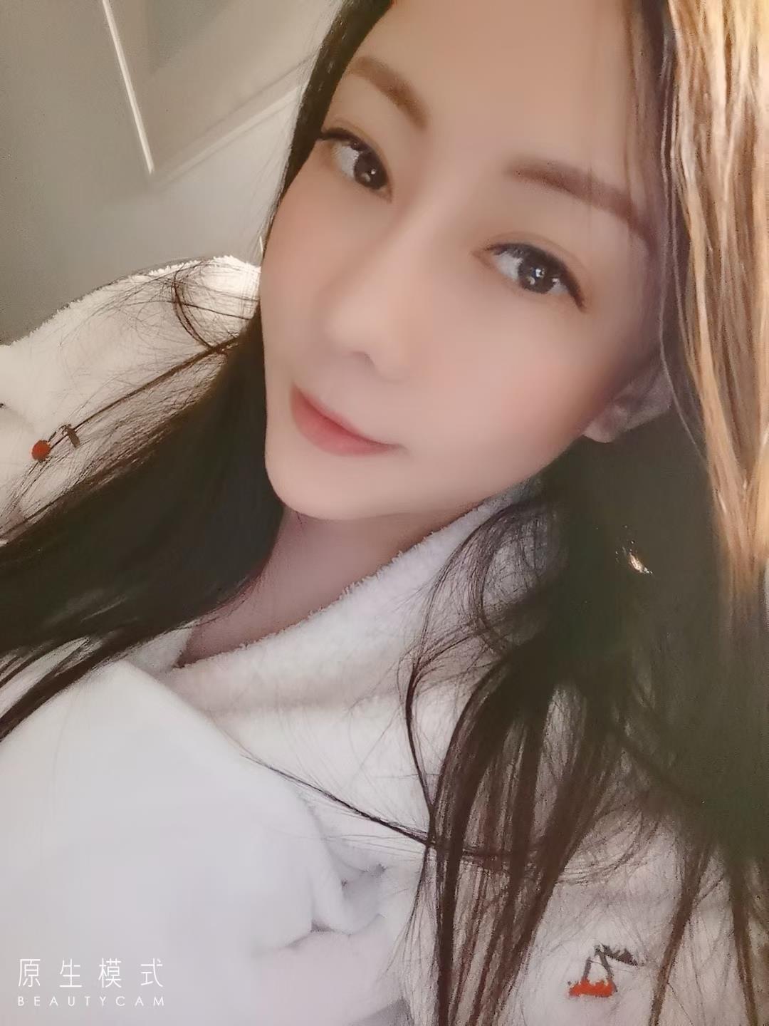 南京御姐型美女——小妖 第2张