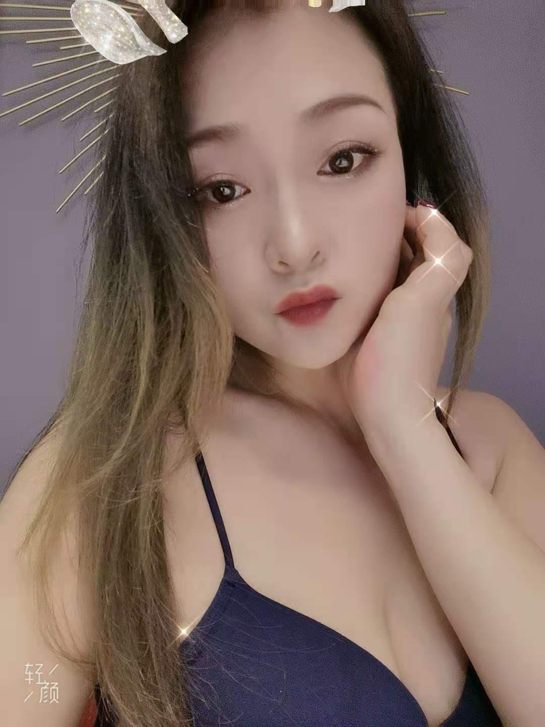 可以3p还可以后花的小艾 第1张