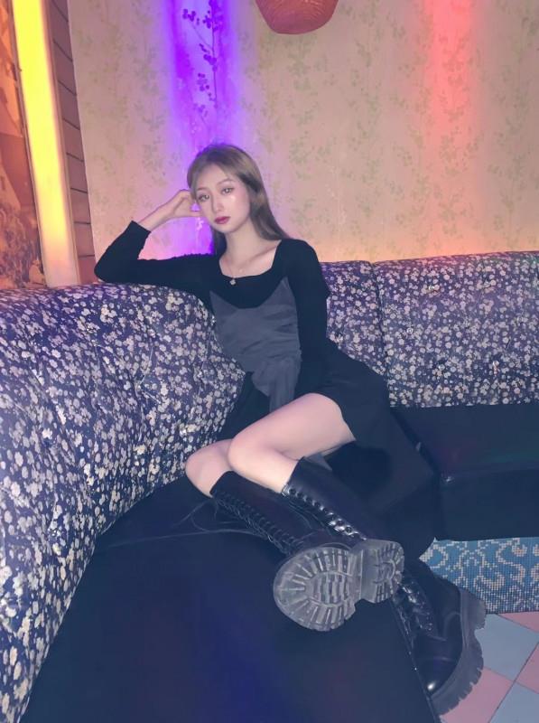 华强广场附近美眉 第2张