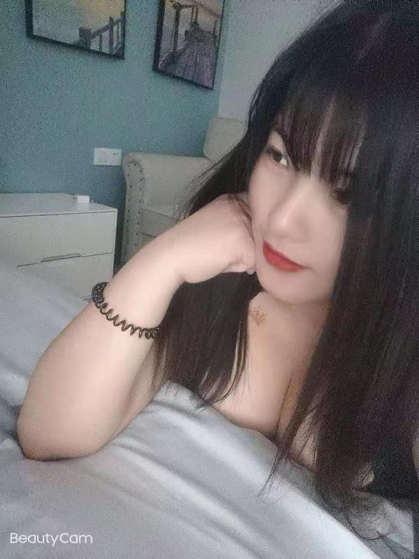 合肥大奶美女 第2张