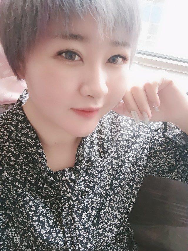 大连北站微胖妞妞 第1张
