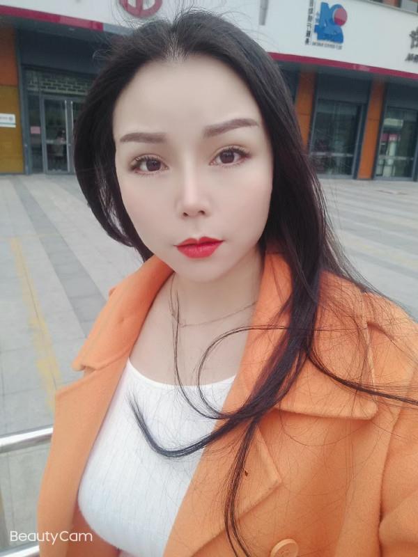 再次探访深情少妇 第1张