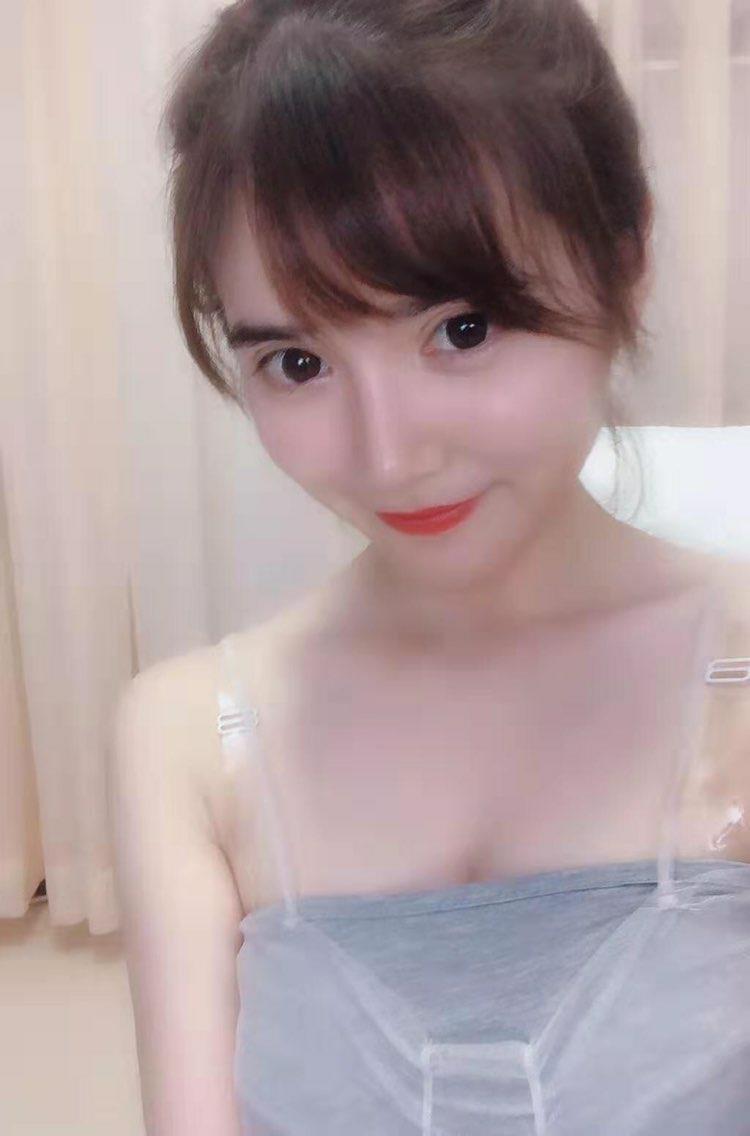 南洲温柔体贴的瑶瑶 第2张
