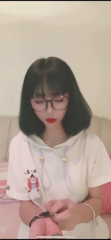 下城软妹依依 第3张