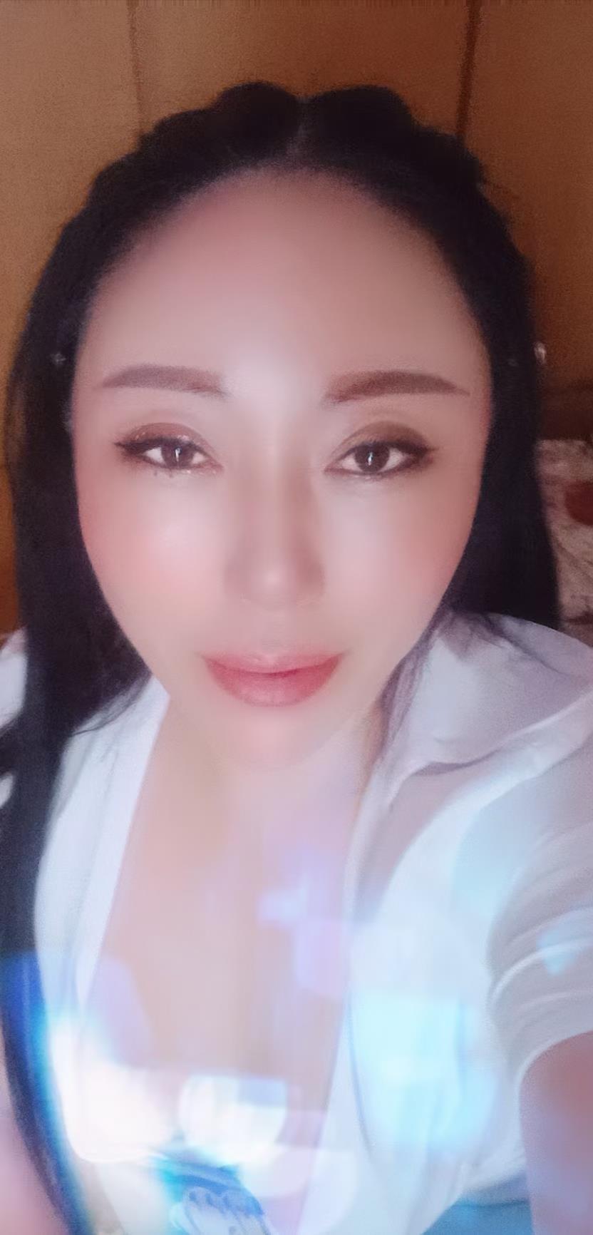 姐姐型熟妇 第2张