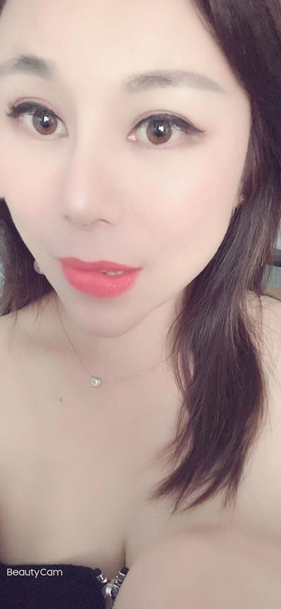 静静表姐 第1张
