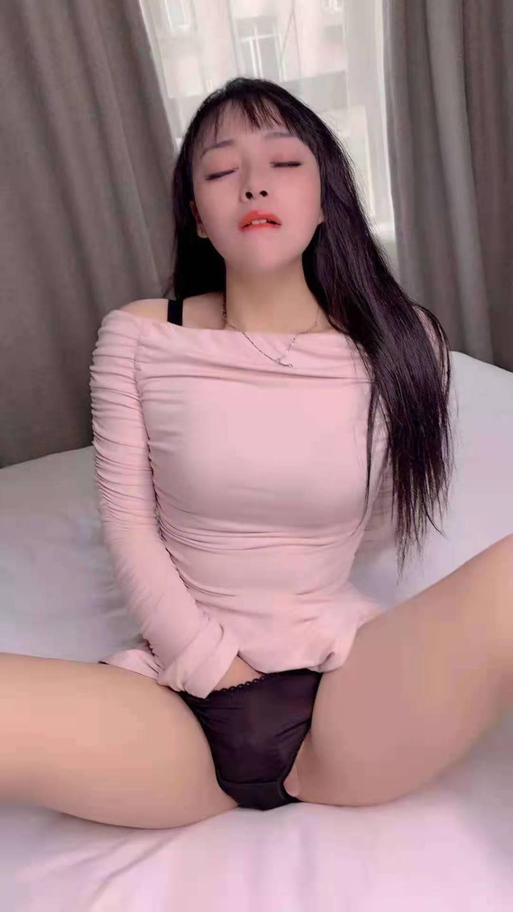 龙华成都骚妹 第1张