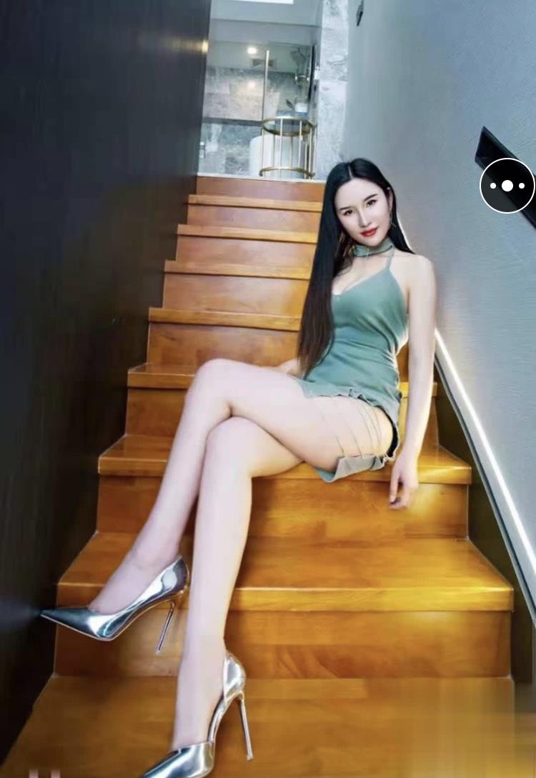 文殊院服务小妹 第1张
