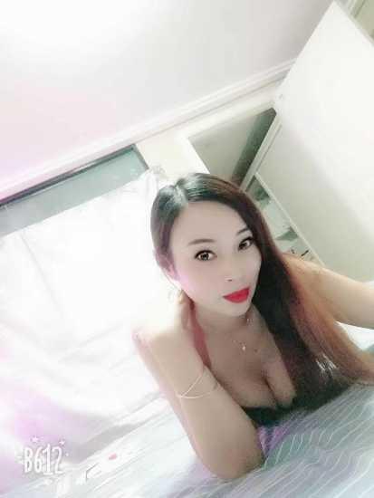 下城轩轩，大奶水多熟女 第1张