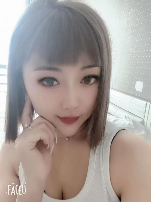 万达附近小美女 第2张