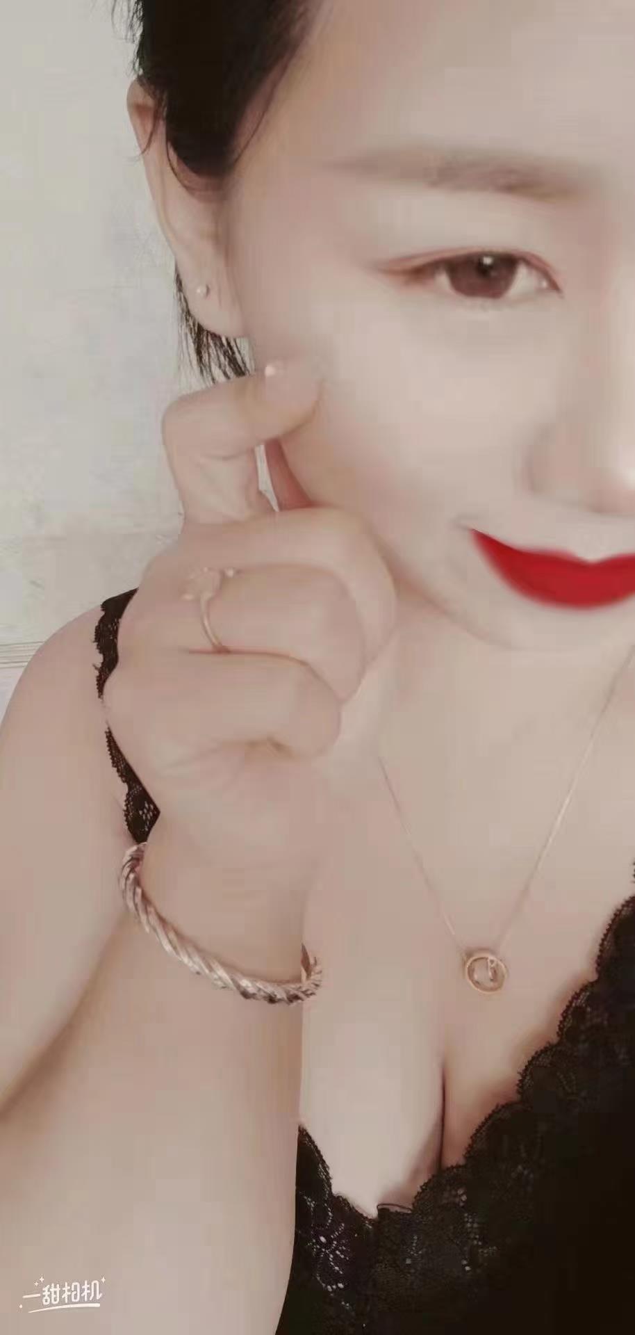 南开区。胸大小姐姐。 第2张