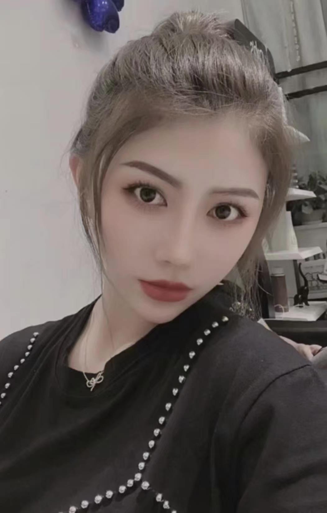 滨江妹子 第1张
