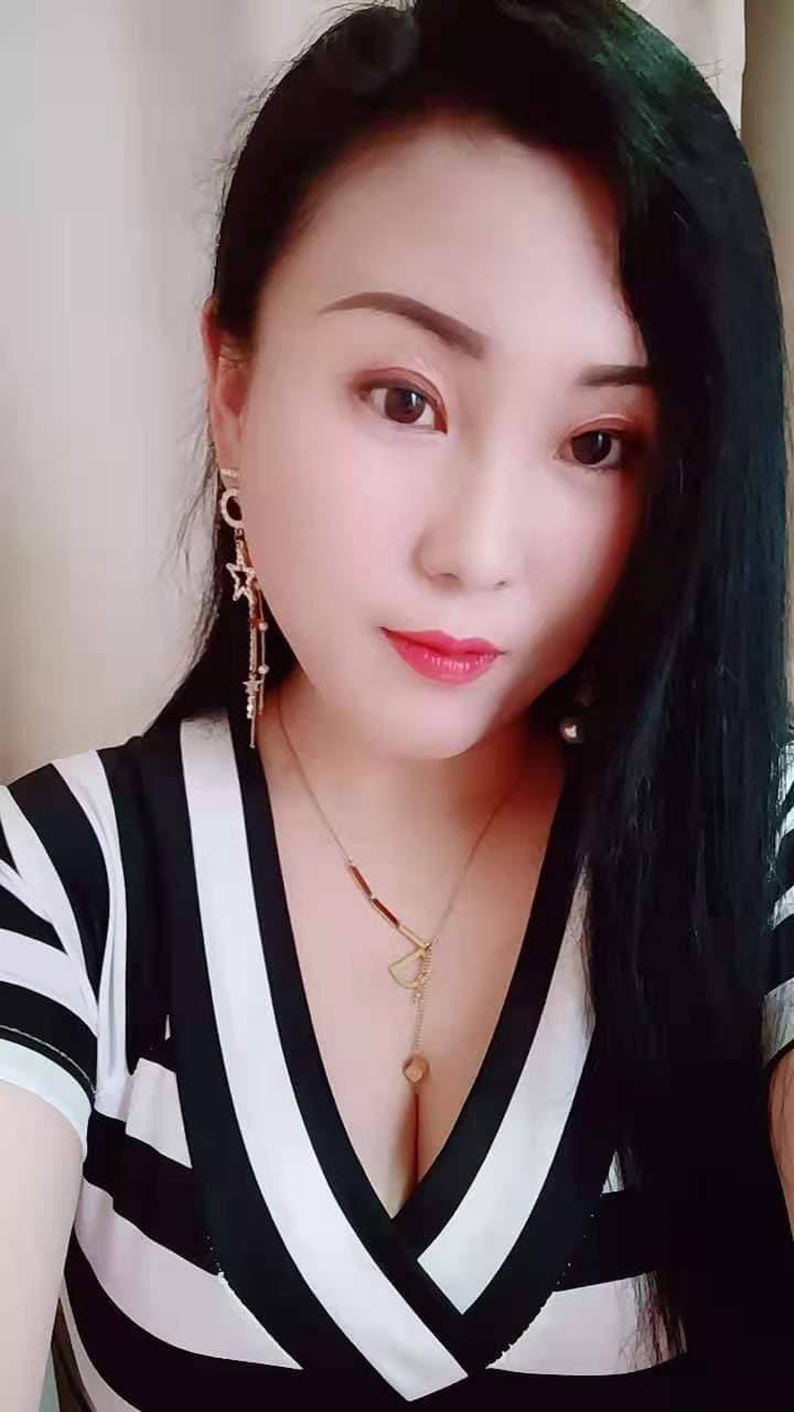滨江可三通熟女 第2张
