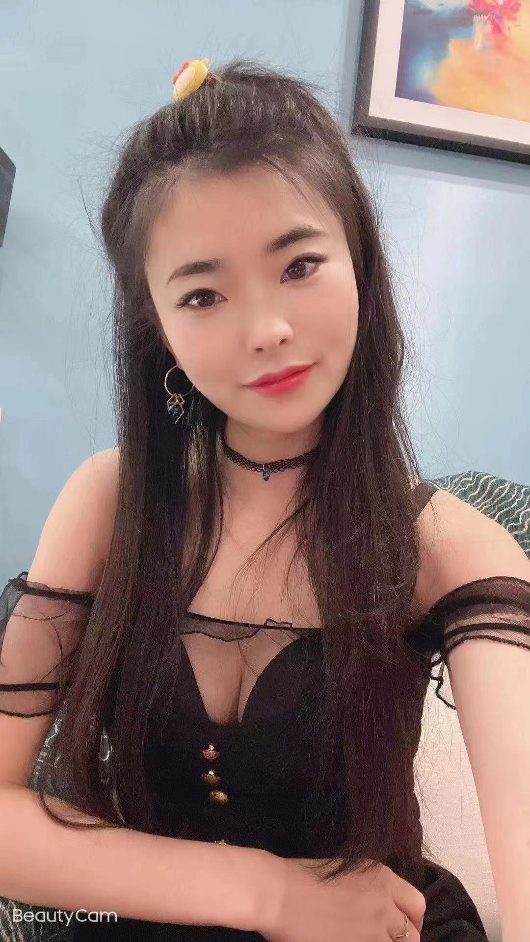南京年轻漂亮妹妹 第1张