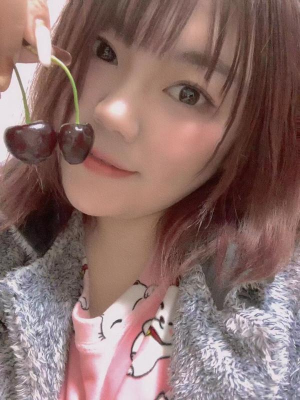 南京三山街小胖妹 第3张
