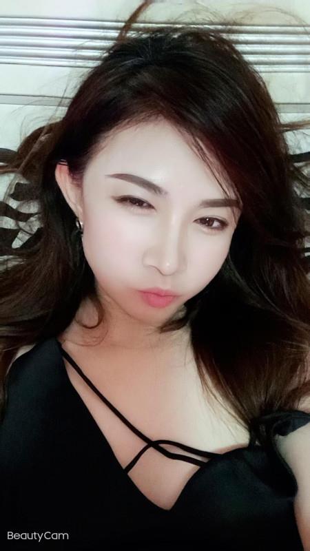 服务态度很好的轻熟女 第2张