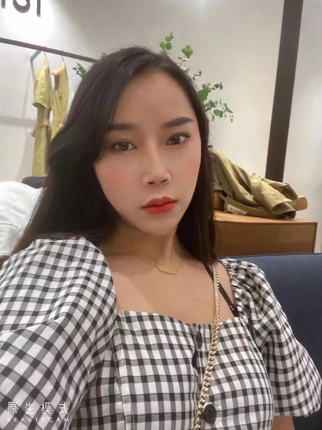 杭州模特脸少妇 第2张