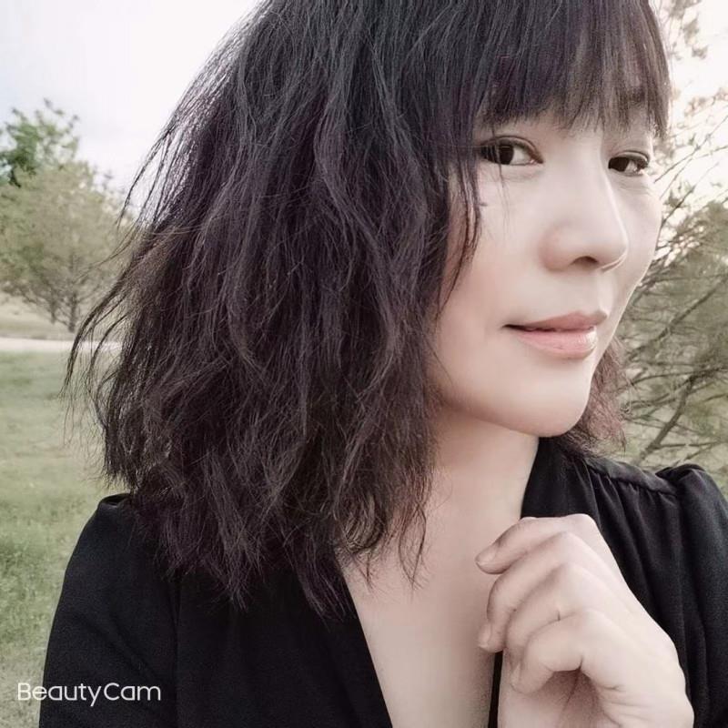 可以车震的姐姐 第1张