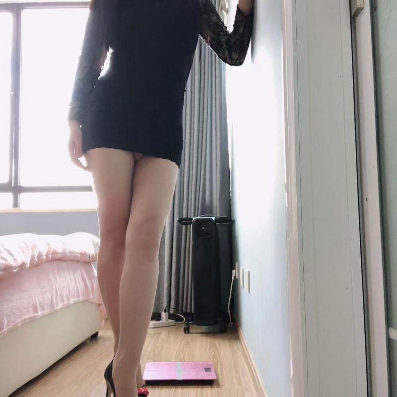 霸都出差遇熟妇 第2张