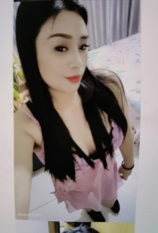 朝阳潘家园服务系大胸妹子 第3张