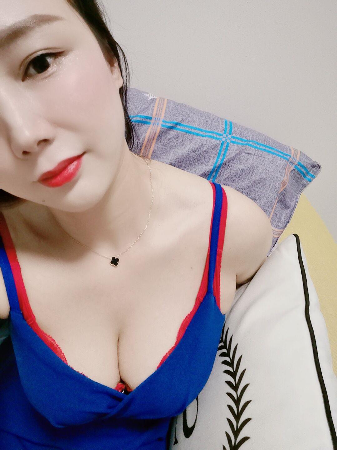 风骚御姐苏曼，服务的贼舒服 第4张