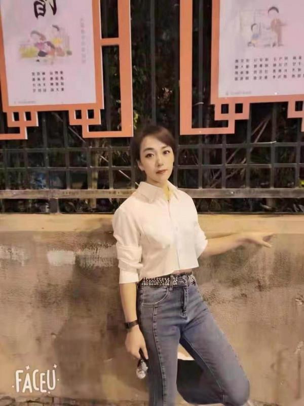 朝阳门A口天津妹 第1张