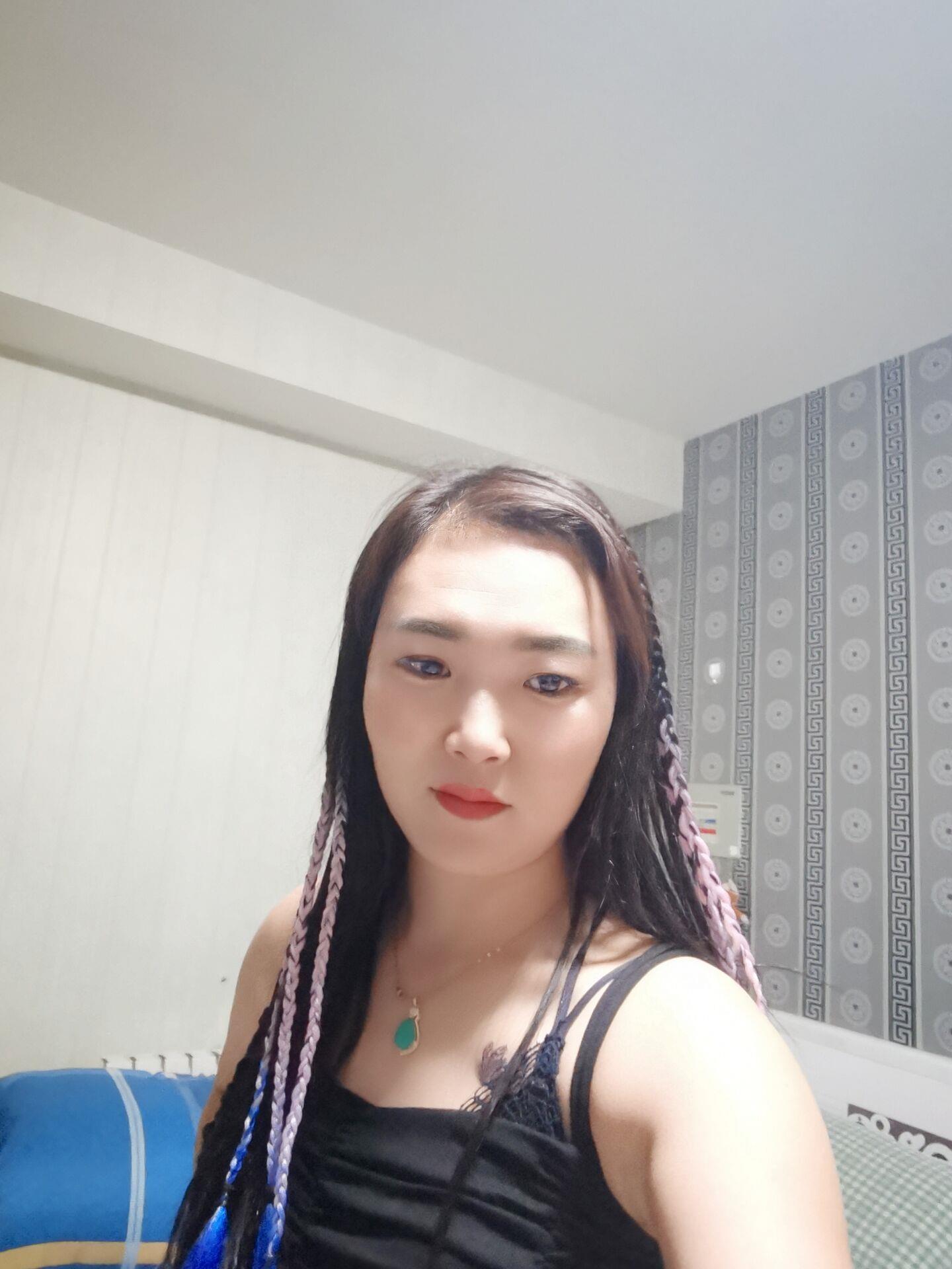 包头骚妇 第1张