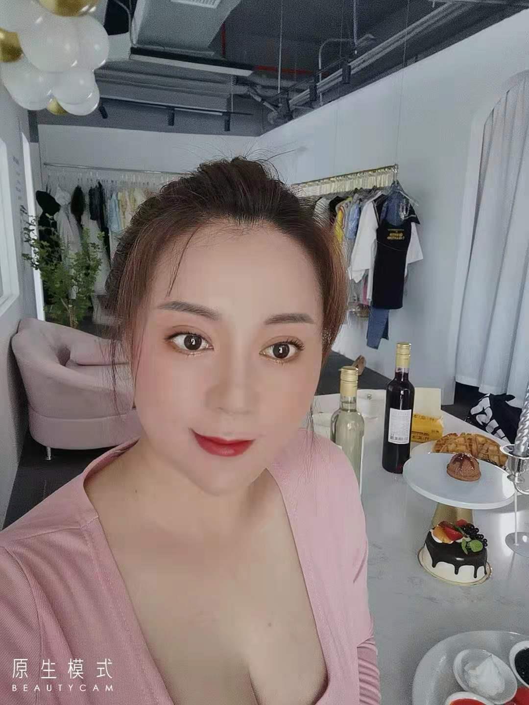 荔湾邻家御姐 第1张